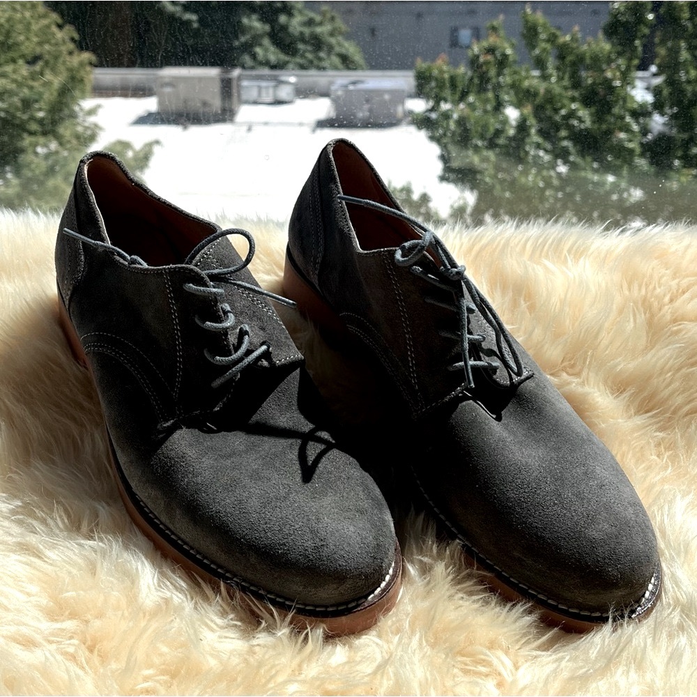 EUC GH Bass Women’s Size 8.5 Emmie Grey Suede Brogues